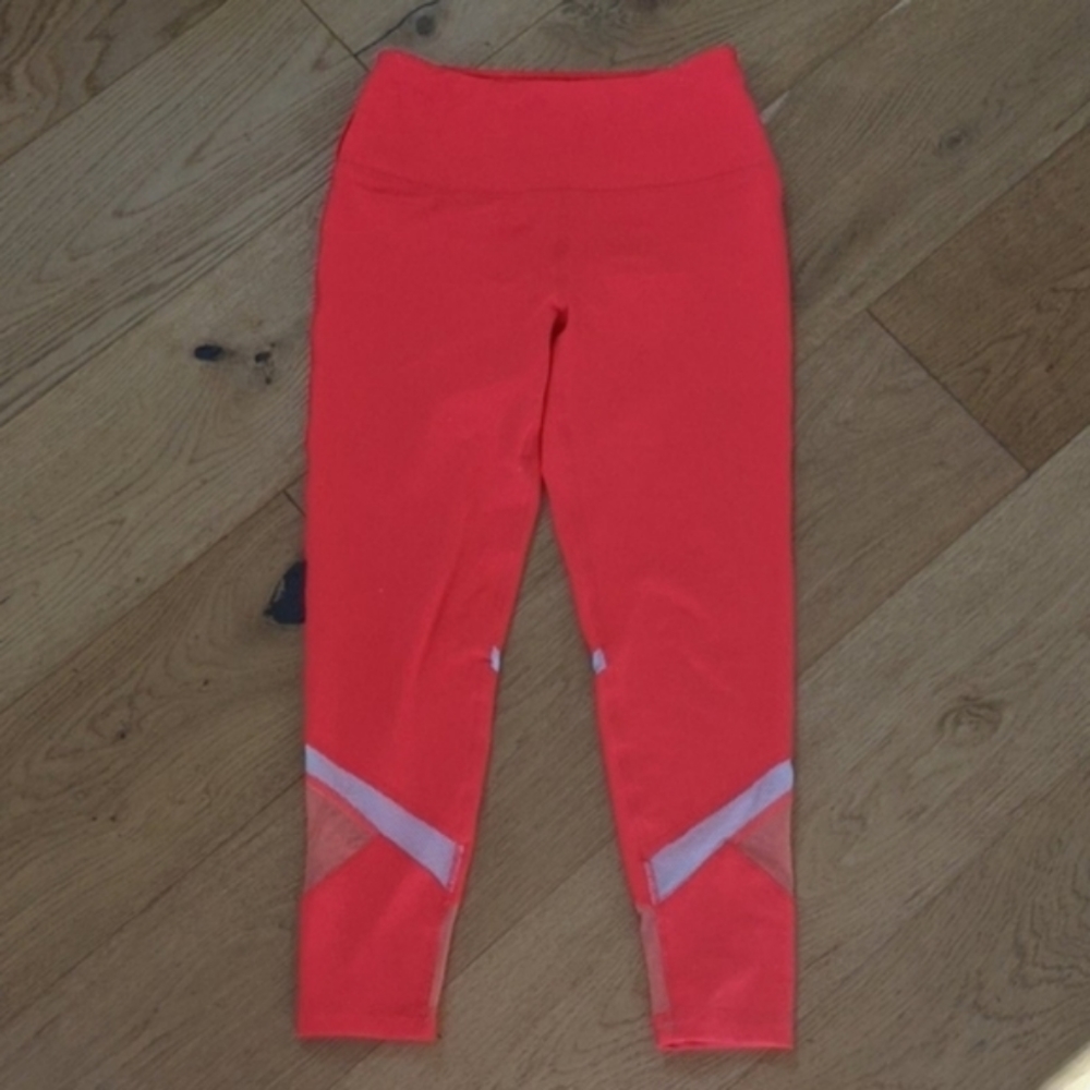 Reebok small women's running leggings / yoga pants